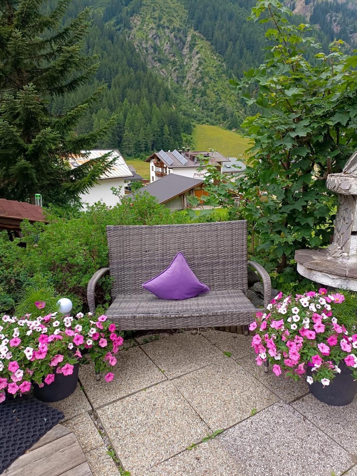Haus Bergwind Apartment Sankt Leonhard im Pitztal Luaran gambar