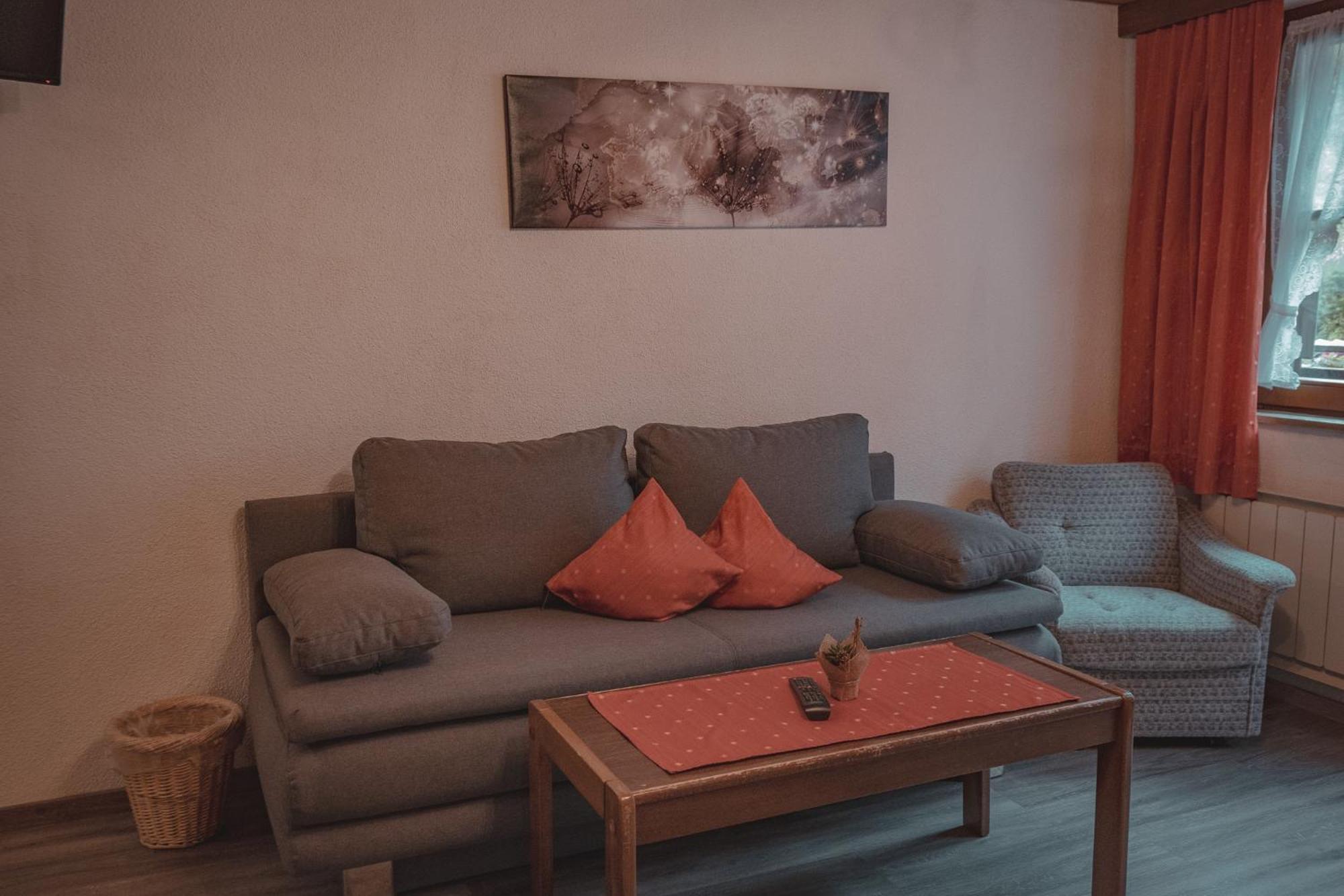 Haus Bergwind Apartment Sankt Leonhard im Pitztal Luaran gambar
